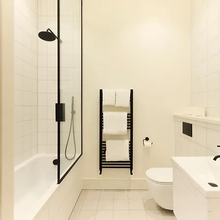 The East London Mile Place - Cosy 2Bdr Flat With Balcony Exterior photo